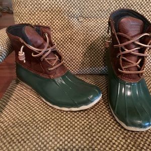 Women’s Sperry Duck Boots